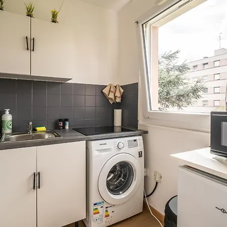 Daire Proche Centre Et Calme - Cozy - Parking Prive En